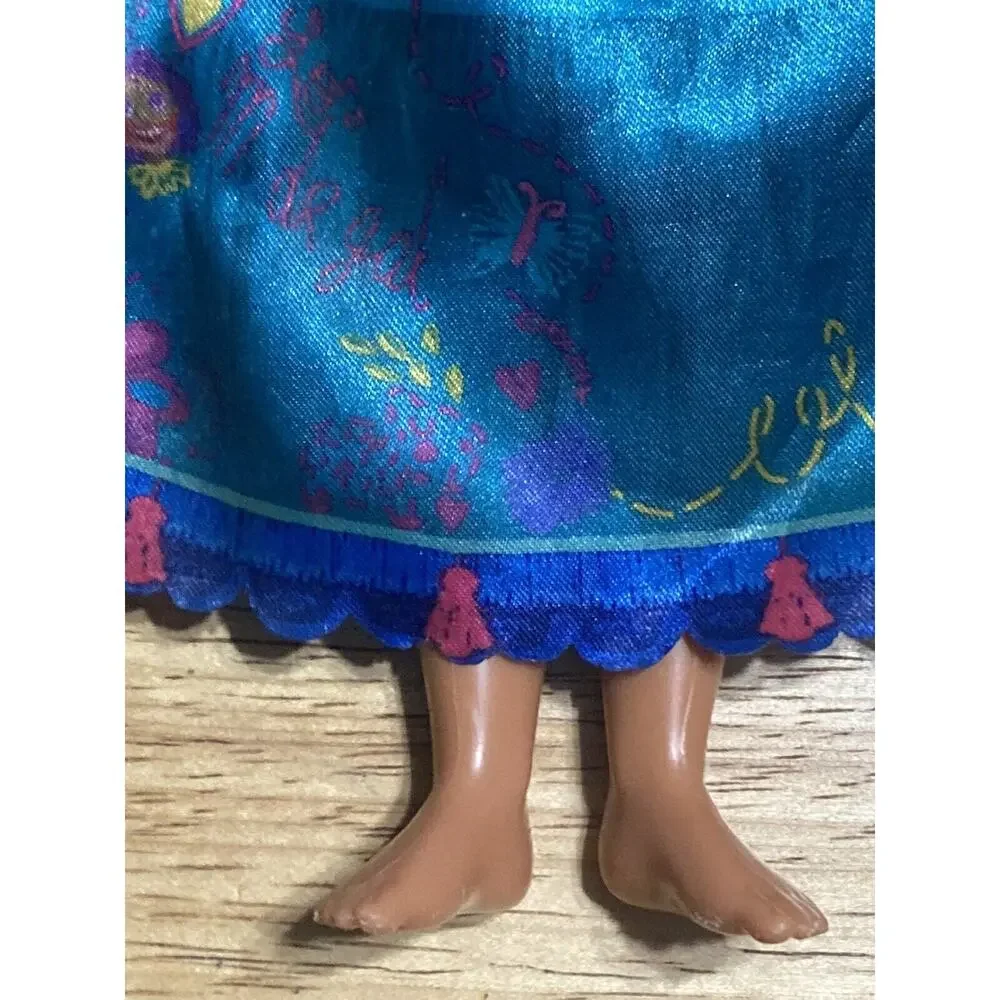 Disney Jakks Pacific‎ Encanto Mirabel and Antonio Dolls ~ Original clothes